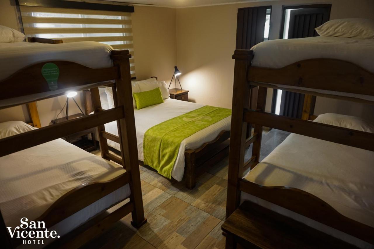 Hotel Termales San Vicente ซานตาโรซา เดกาบัล ภายนอก รูปภาพ
