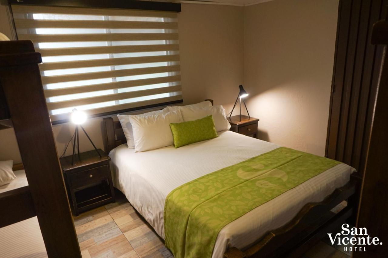 Hotel Termales San Vicente ซานตาโรซา เดกาบัล ภายนอก รูปภาพ