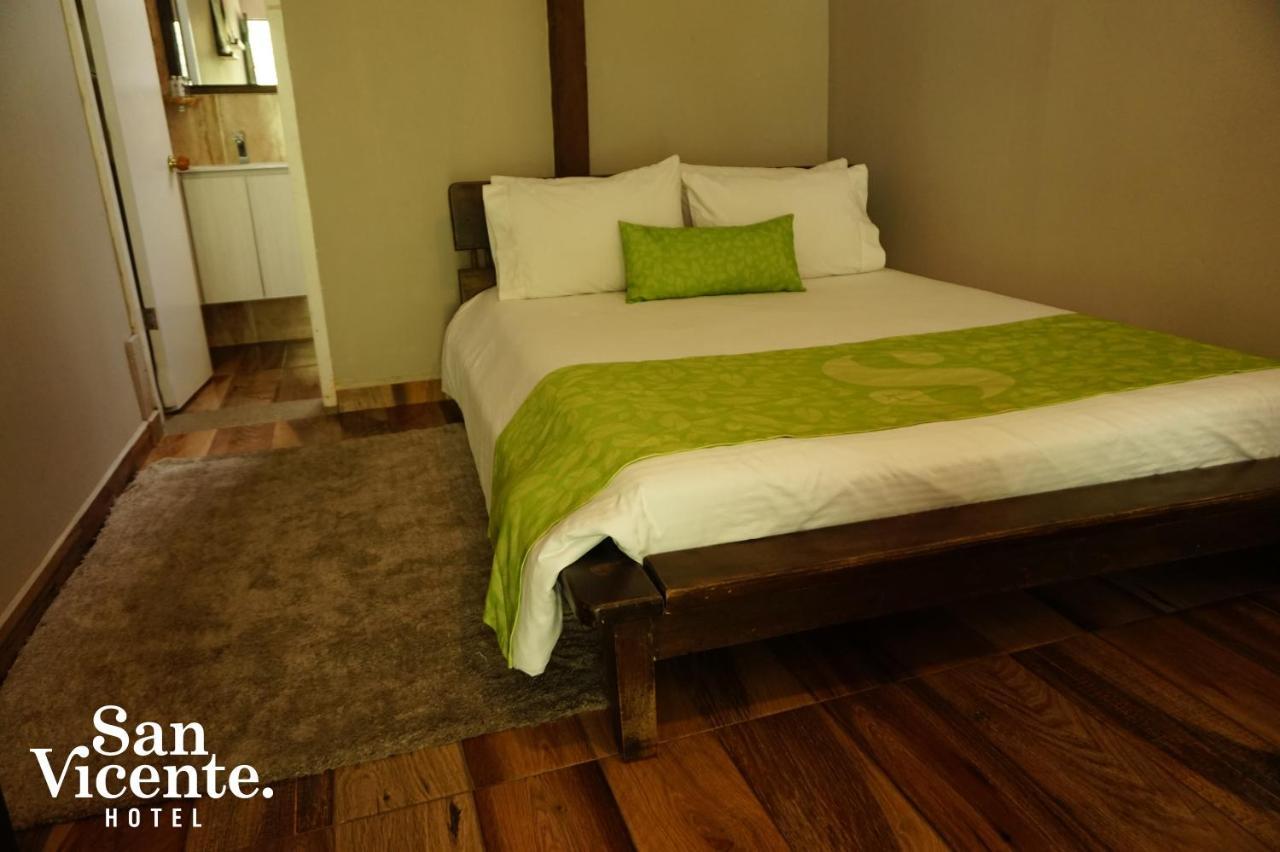 Hotel Termales San Vicente ซานตาโรซา เดกาบัล ภายนอก รูปภาพ