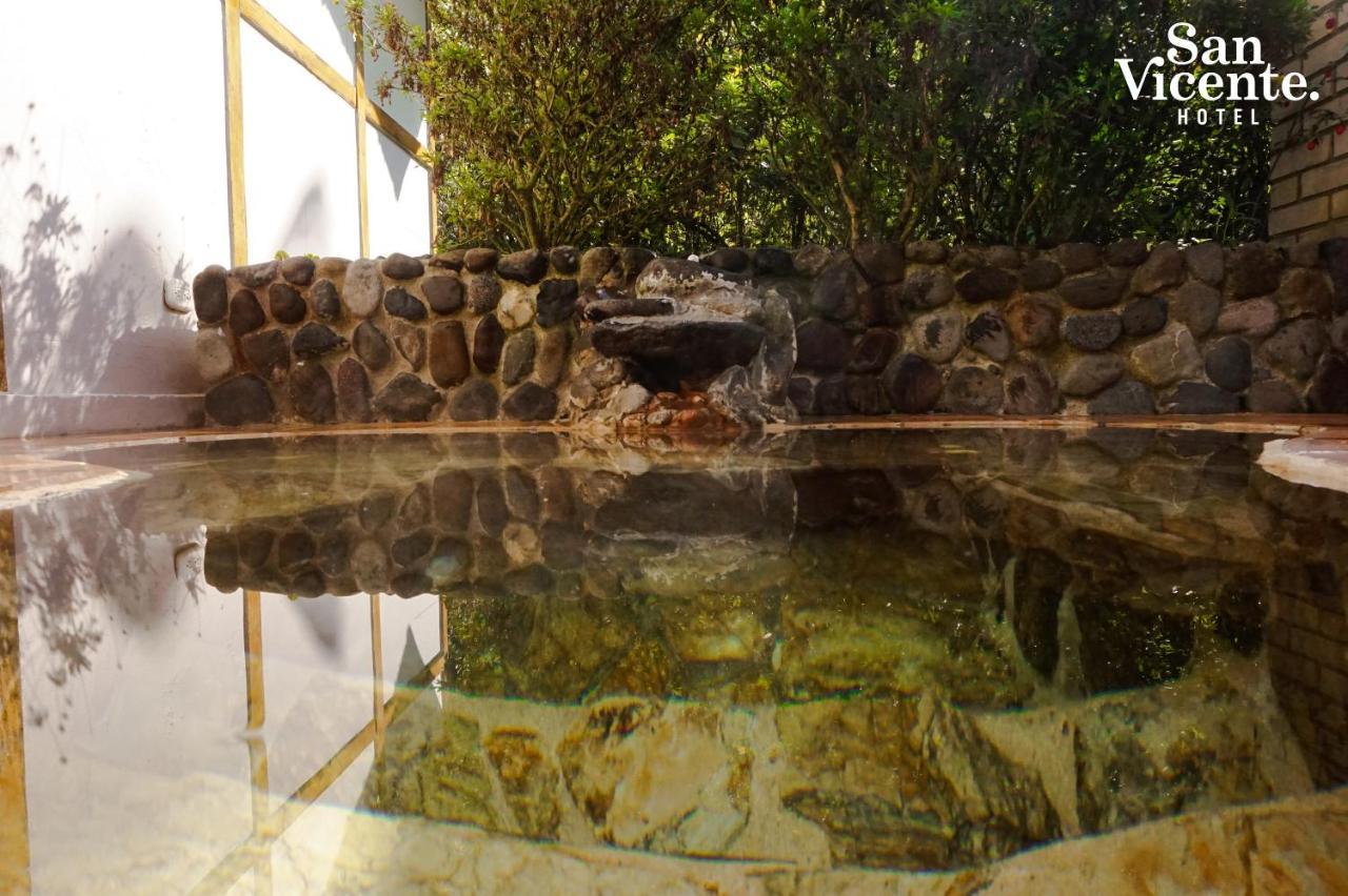 Hotel Termales San Vicente ซานตาโรซา เดกาบัล ภายนอก รูปภาพ